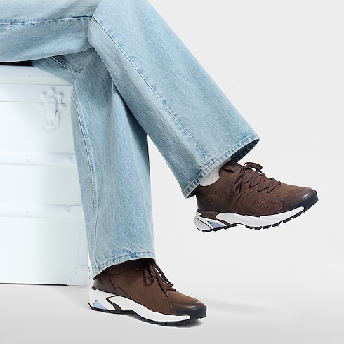 Men - LV Runner Tatic Trainers Men Shoes Loafers and Moccasins | LOUIS VUITTON (Product zoom)