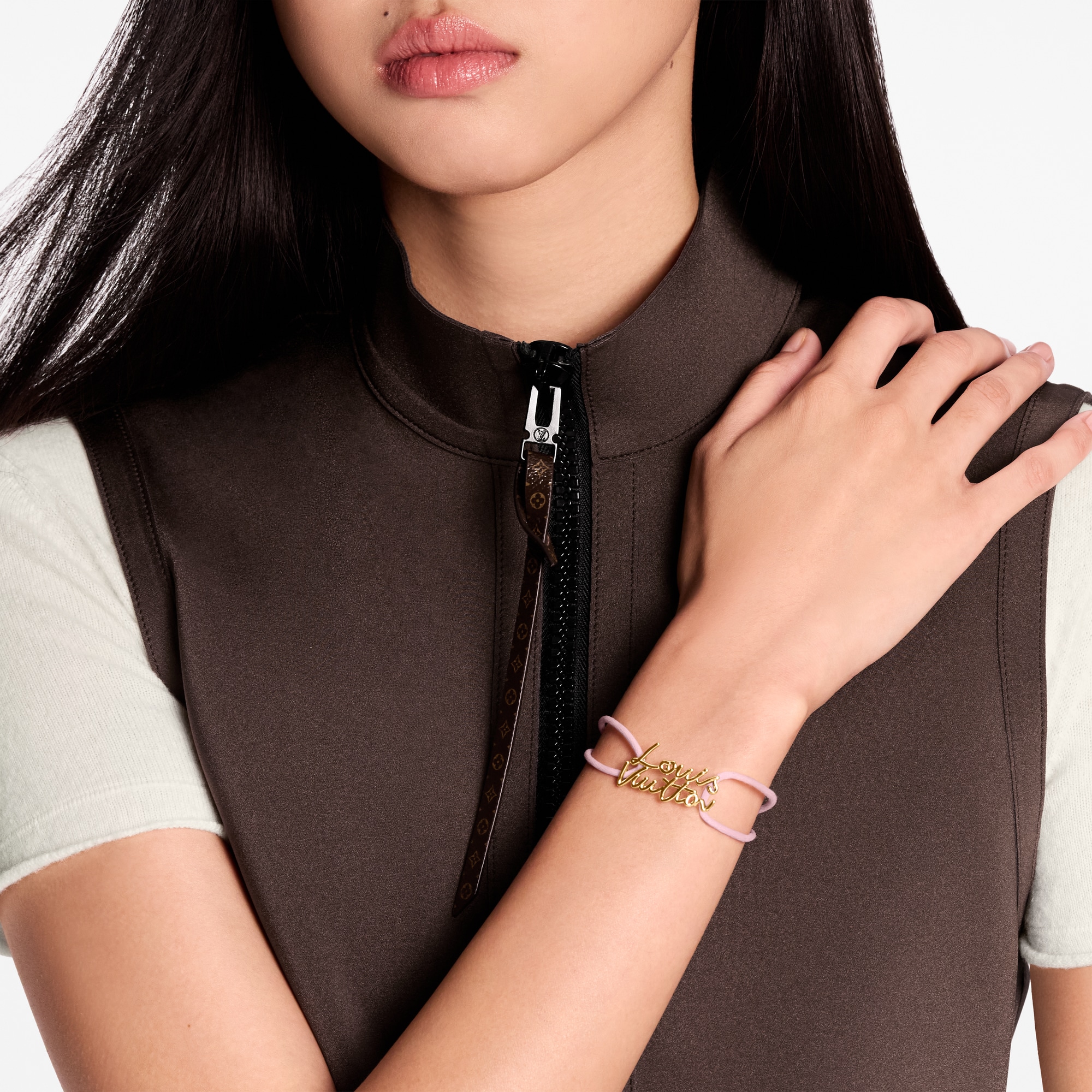 Women - LV Script Bracelet  Women Fashion Jewellery Bracelets | LOUIS VUITTON (Product zoom)