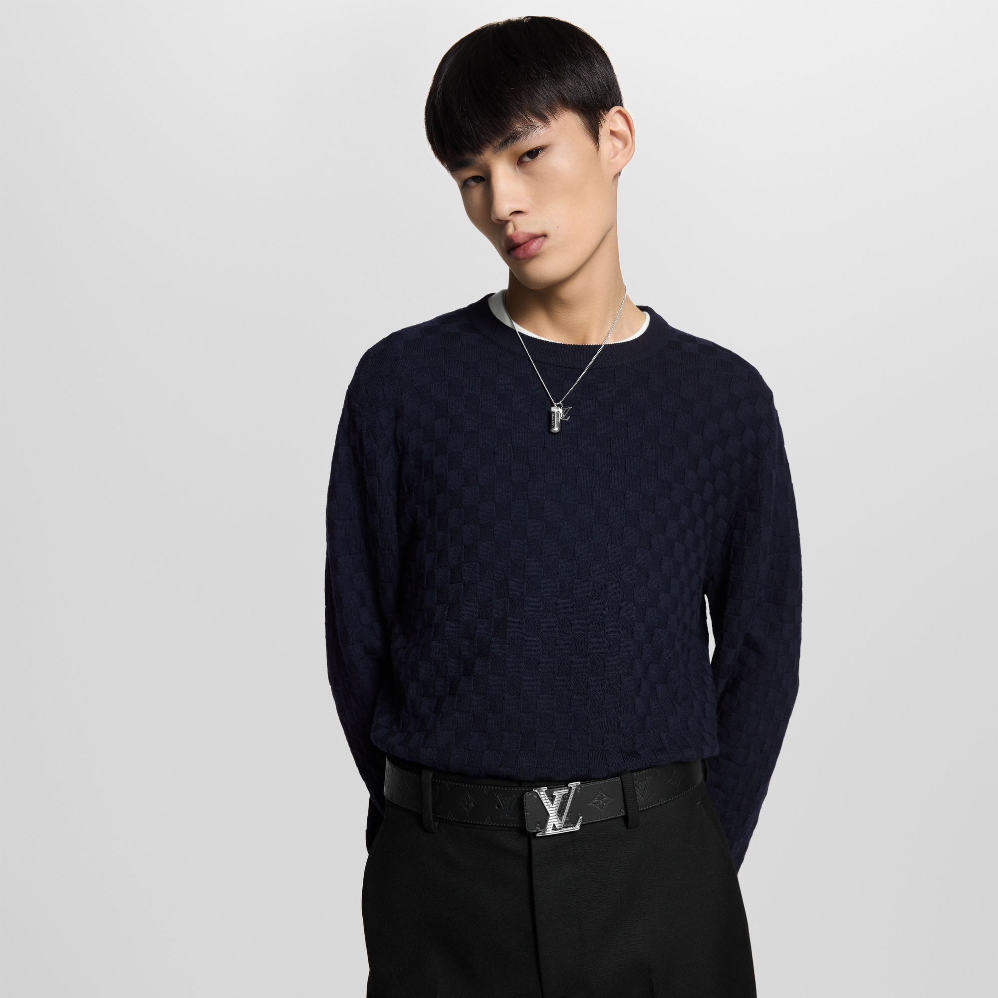 Men - LV Shadow 40MM Reversible Belt  Men Accessories Belts | LOUIS VUITTON (Product zoom)