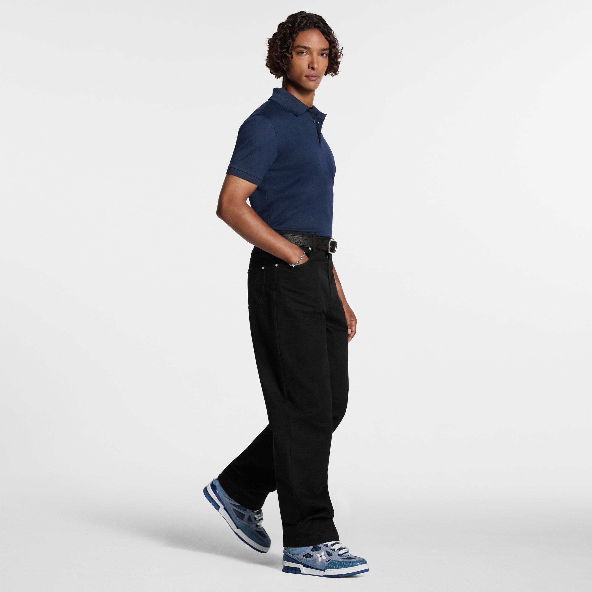 Men - LV Skate Trainers  Men Shoes Trainers | LOUIS VUITTON (Product zoom)