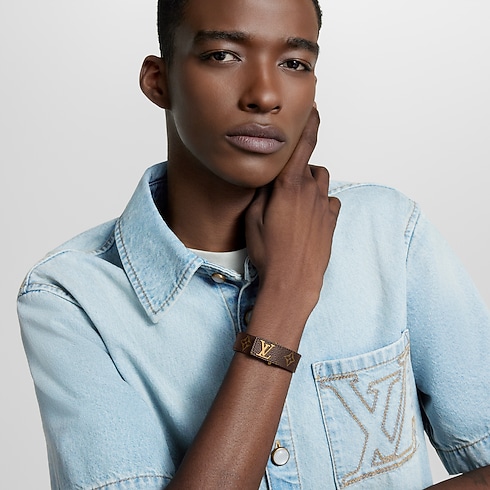 Men - LV Slim Bracelet Monogram Canvas Men Fashion Jewellery Bracelets | LOUIS VUITTON (Product zoom)
