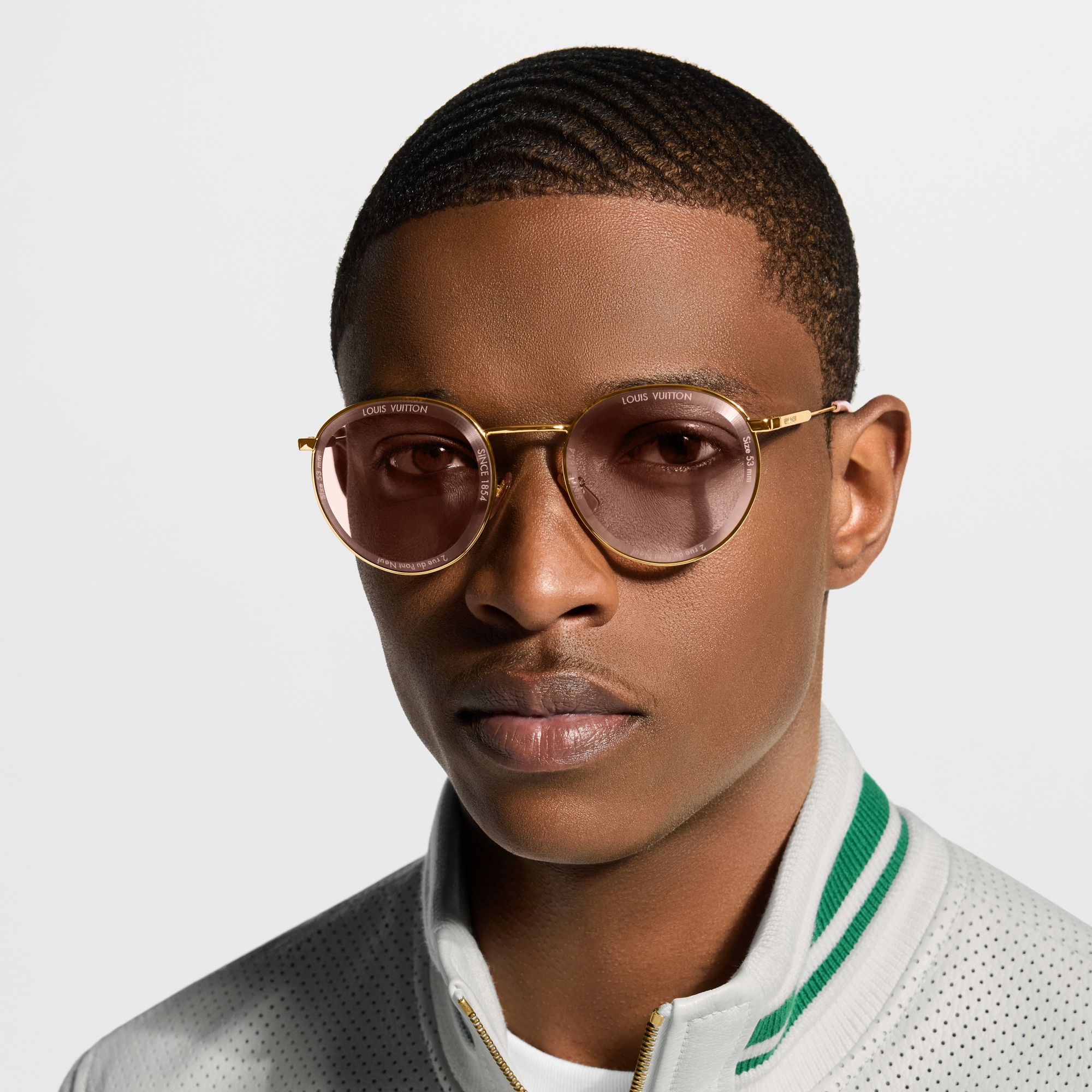 Louis Vuitton Sunglasses LV Signature Square Round Eyewear Ten Loves: Louis Vuitton LV Signature Sunglasses - 10 Magazine main image 3