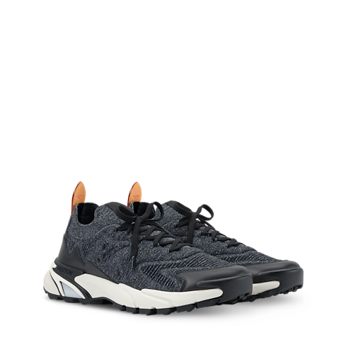Black (Not Available)