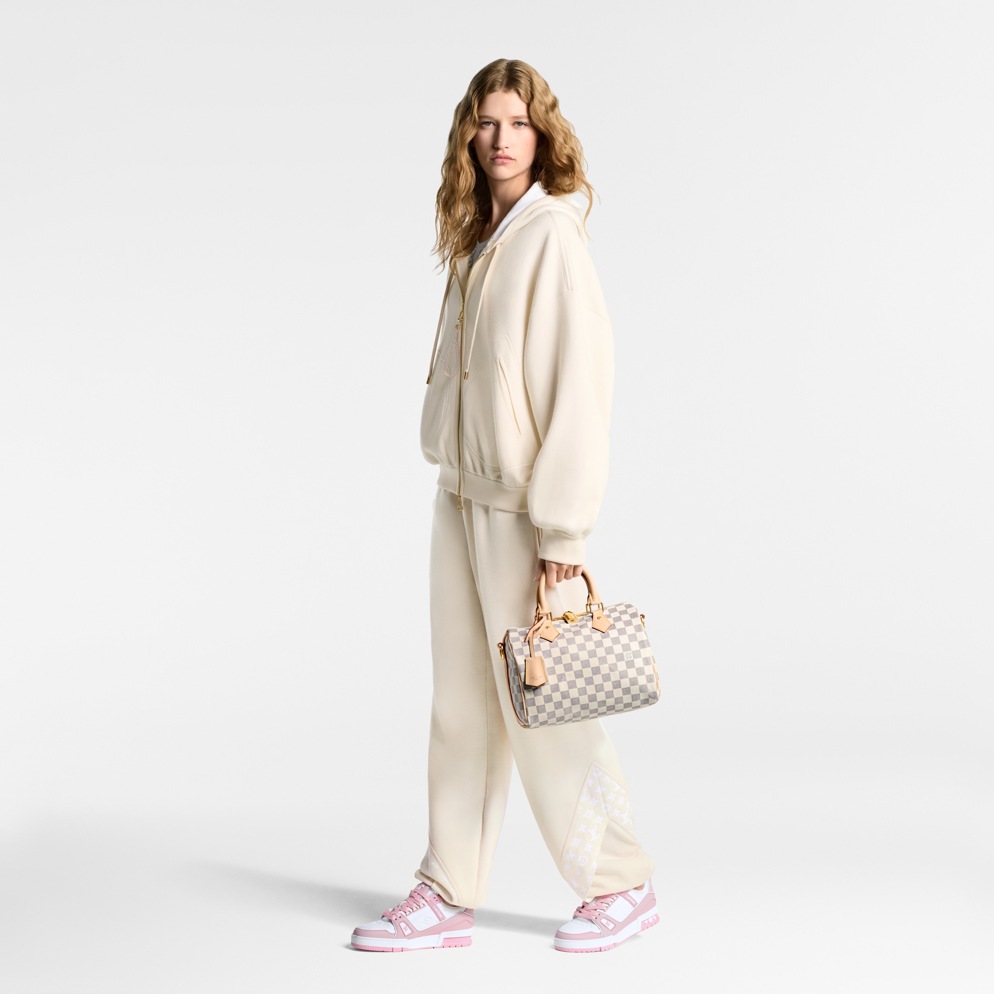 Women - LV Trainer  Women Shoes Trainers | LOUIS VUITTON (Product zoom)