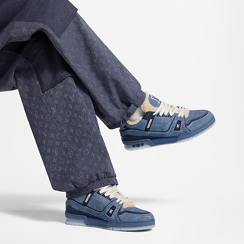 LV Trainer cropped worn view