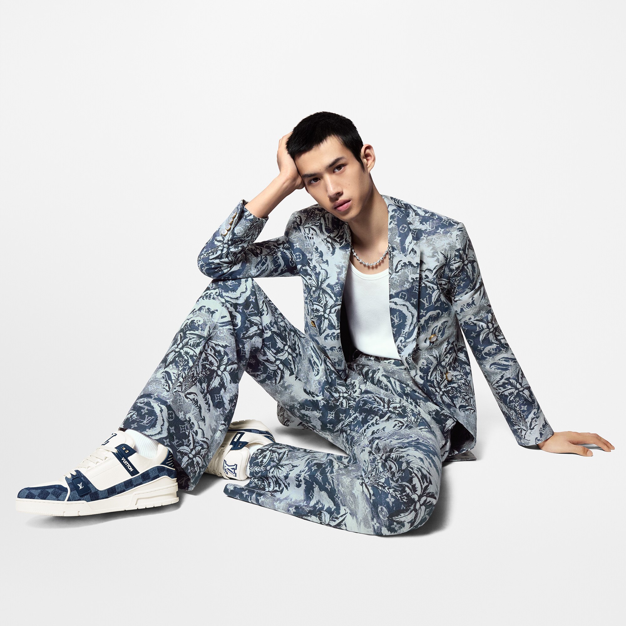 Men - LV Trainer  Men Shoes Trainers | LOUIS VUITTON (Product zoom)