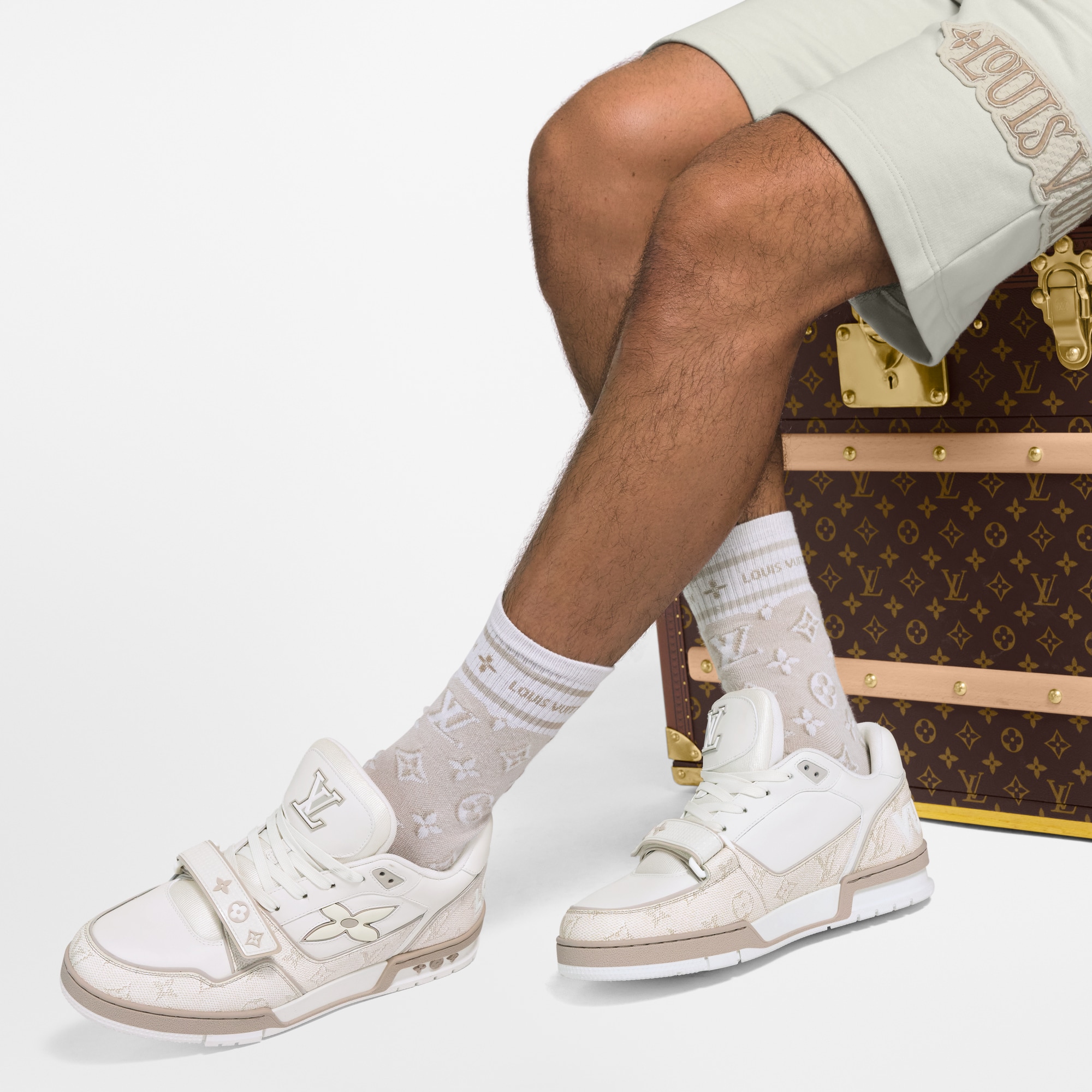 Men - LV Trainer  Men Shoes Trainers | LOUIS VUITTON (Product zoom)