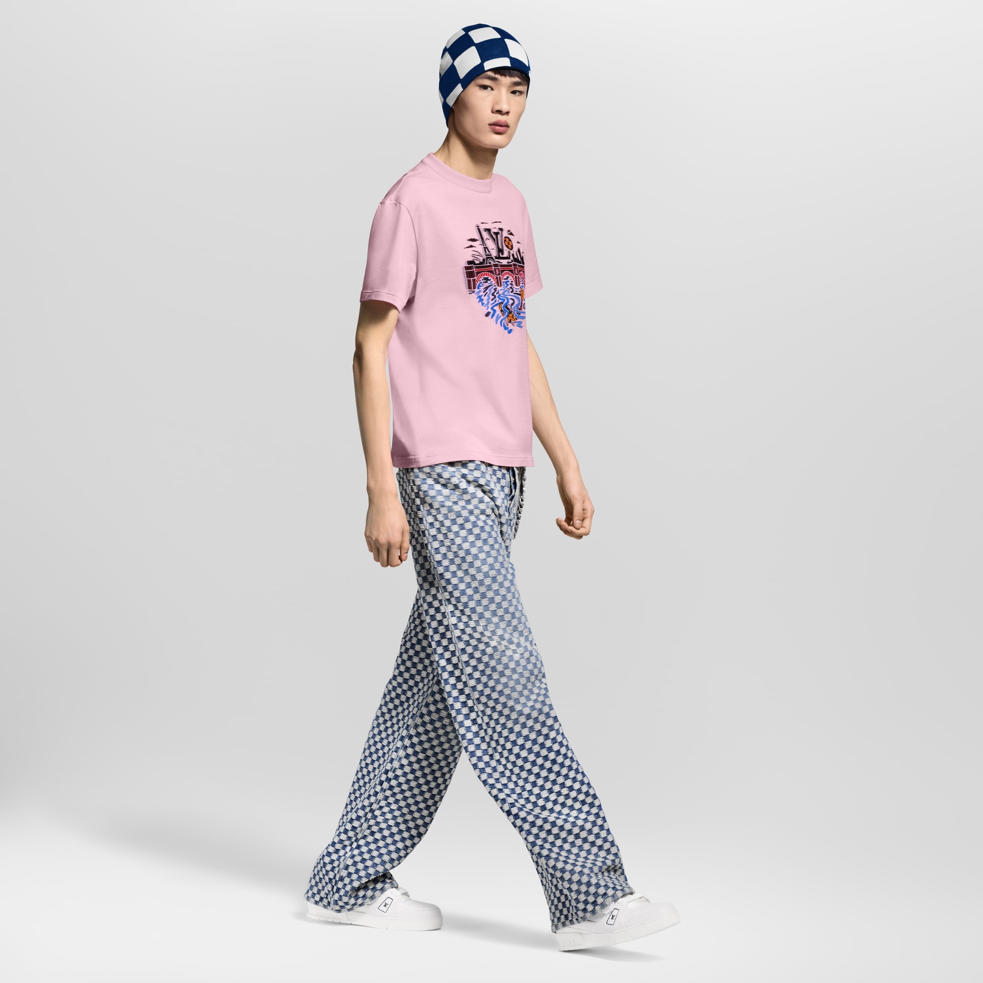 Men - LV Trainer  Men Shoes Trainers | LOUIS VUITTON (Product zoom)