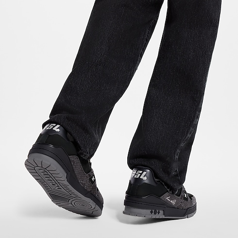 Men - LV Trainers Men Shoes Trainers | LOUIS VUITTON (Product zoom)
