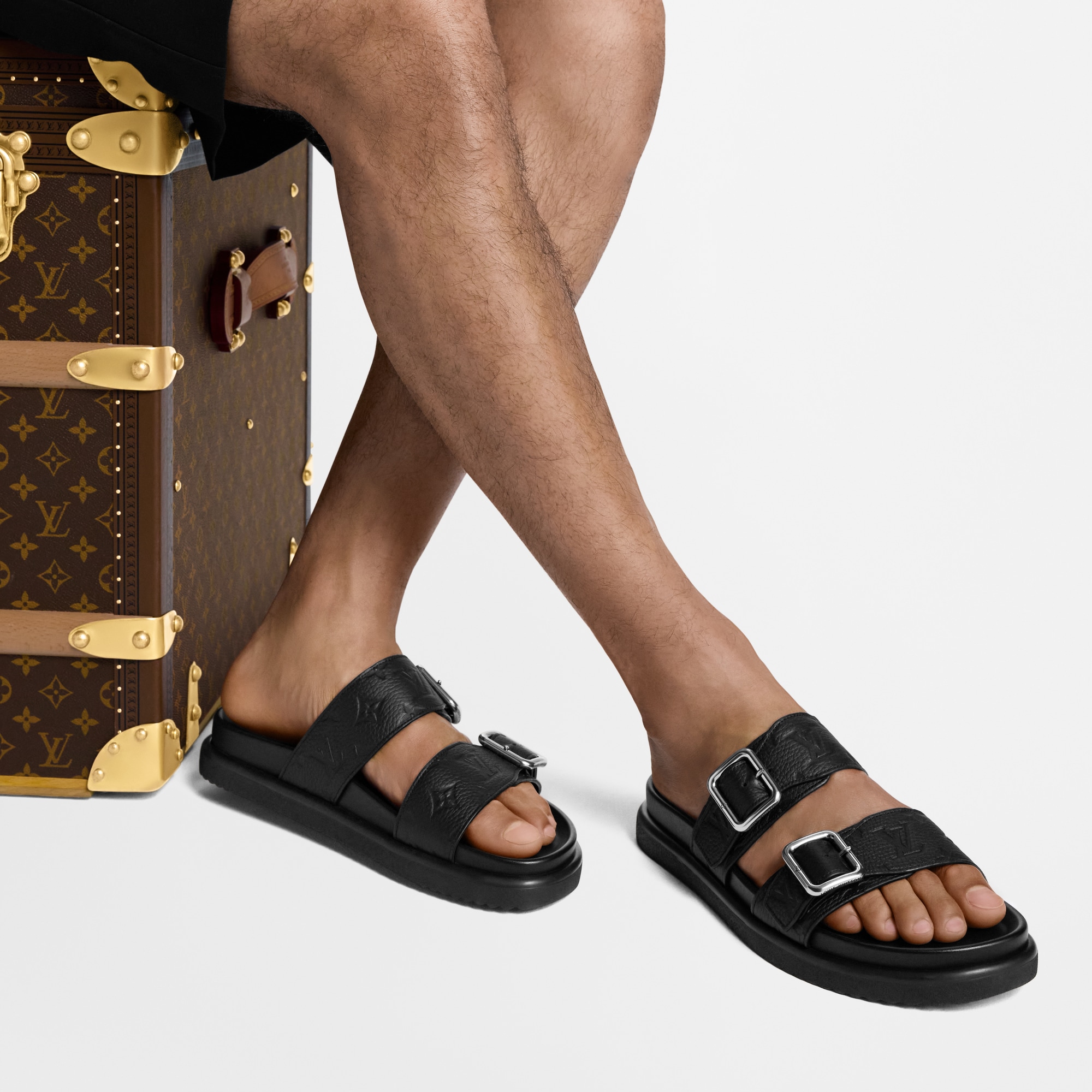 Men - LV Venice Mules  Men Shoes Sandals | LOUIS VUITTON (Product zoom)