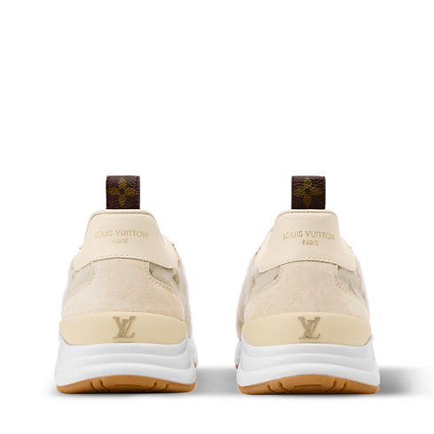 LV Wavelight Trainers back view