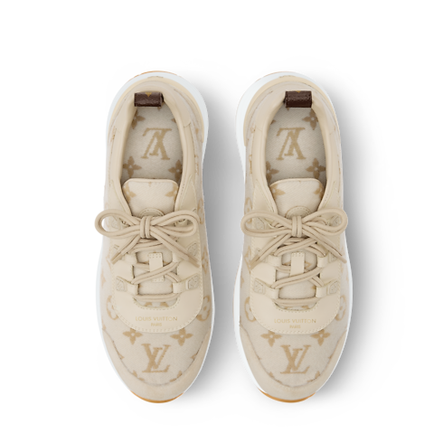 LV Wavelight Trainers interior view