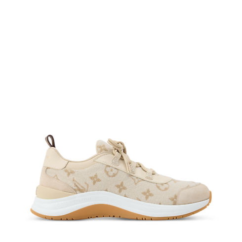 LV Wavelight Trainers side view