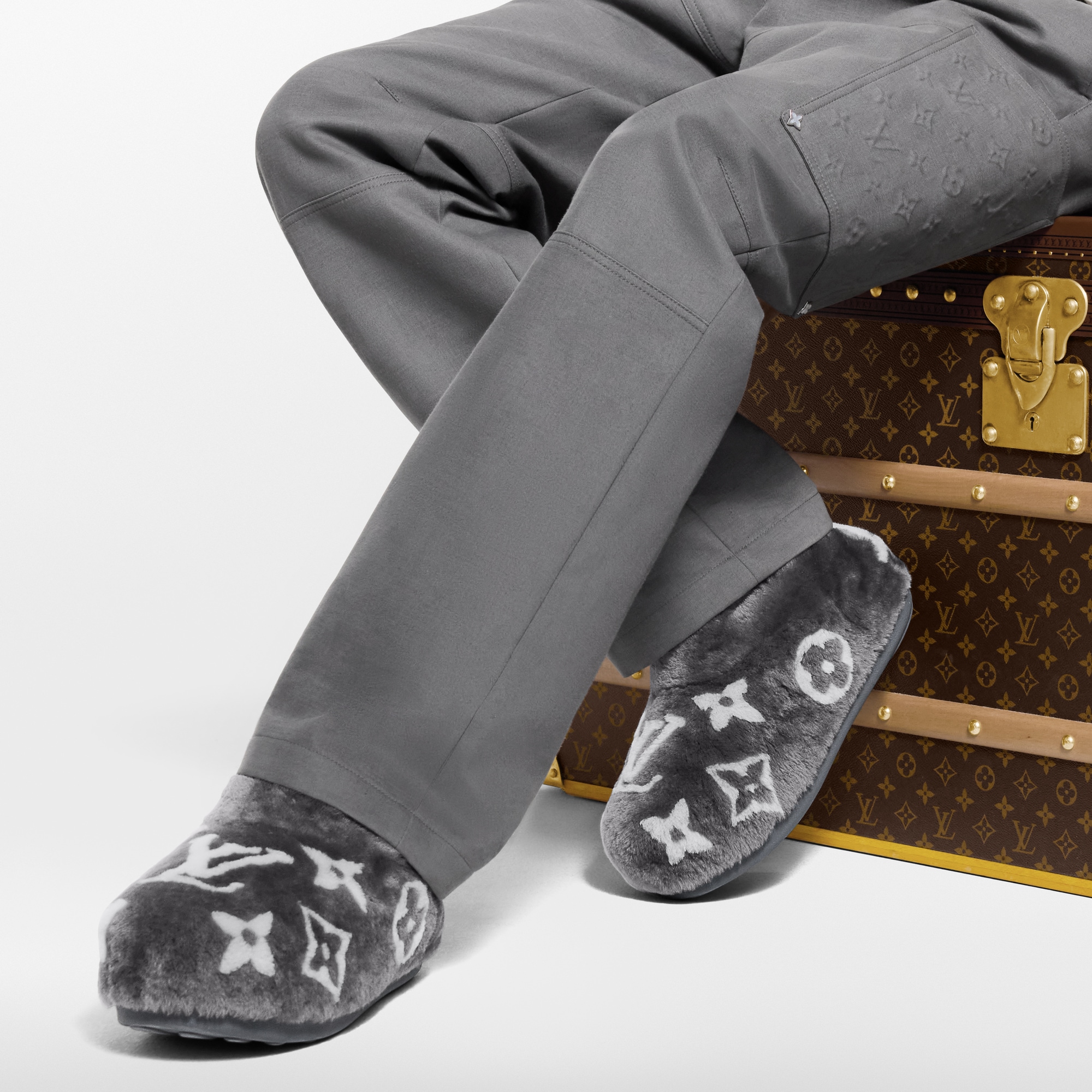 New - LV Yeti Slip On Trainers  New For Men LV Ski | LOUIS VUITTON (Product zoom)