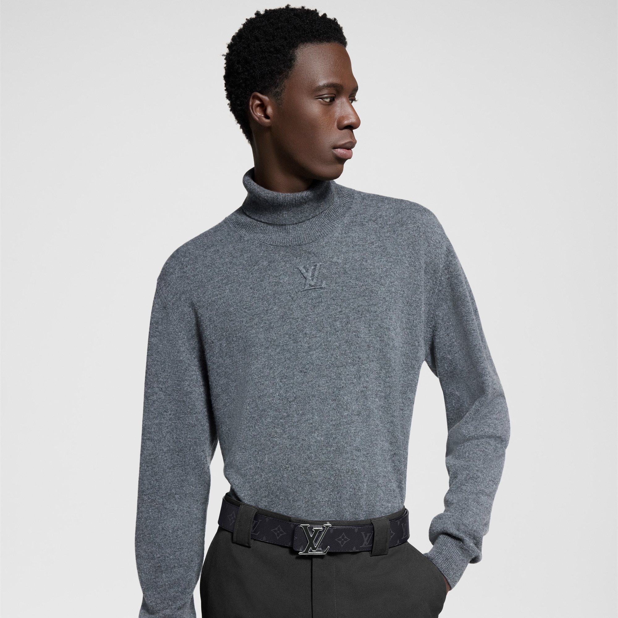 New - LVSE LV Embossed Turtle Neck  New Holiday Men’s Selection | LOUIS VUITTON (Product zoom)
