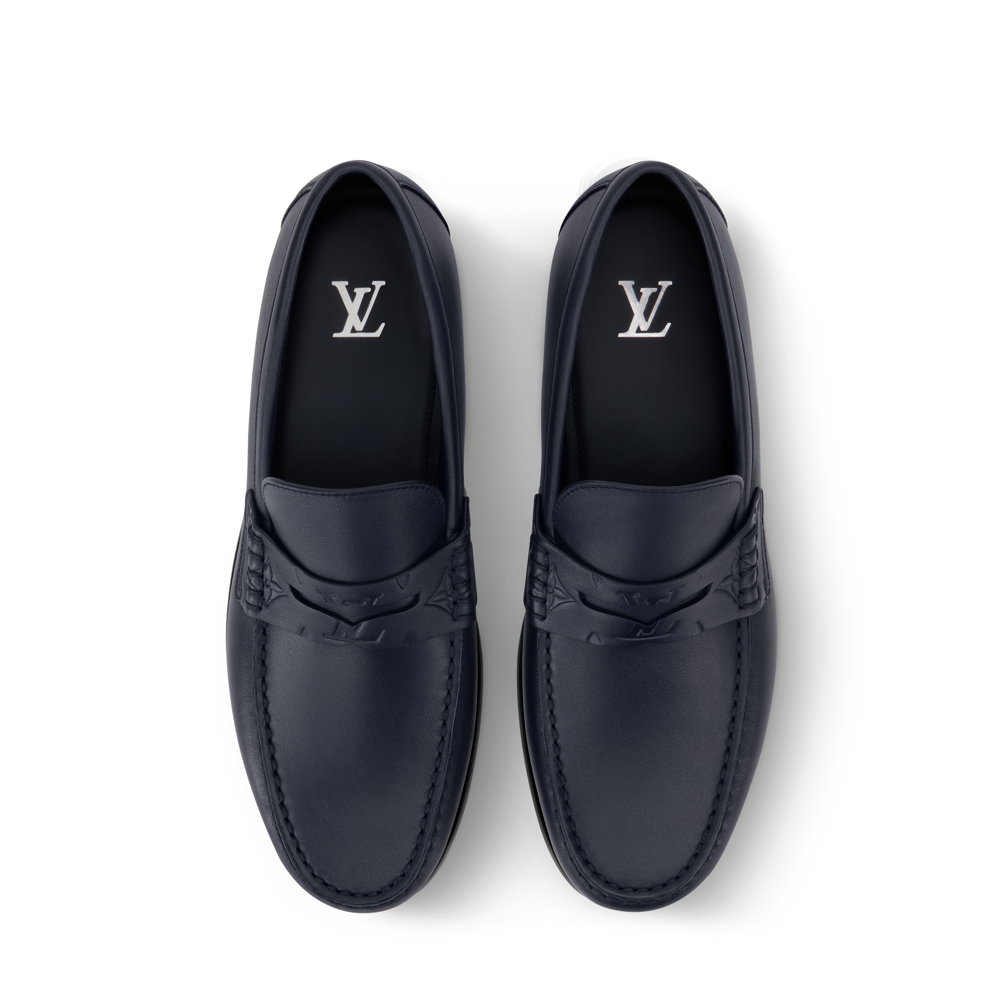 Louis Vuitton ブラック フラットシューズ Louis Vuitton Sneakers LV 
