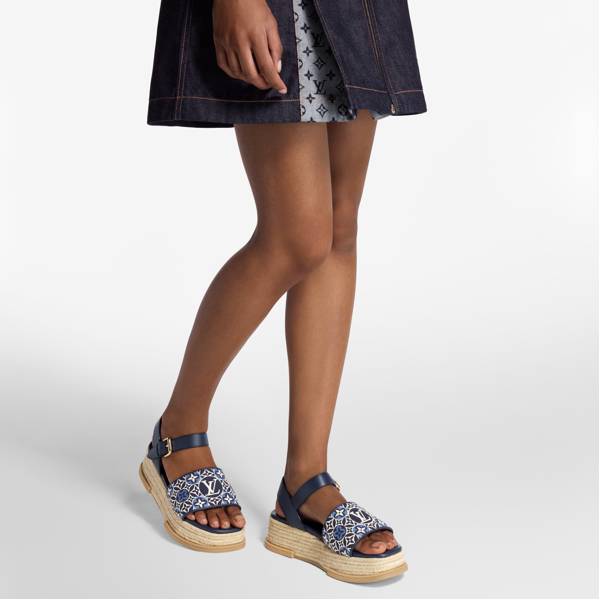 Women - Maya Platform Espadrilles  Women Shoes Sandals and Espadrilles | LOUIS VUITTON (Product zoom)