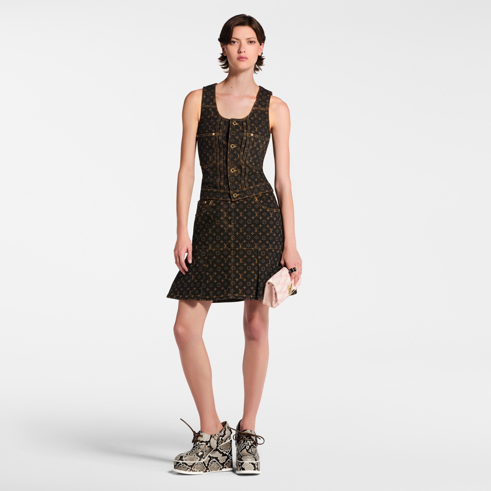 Women - Monogram Denim Button Front Top  Women Ready-to-Wear Tops | LOUIS VUITTON (Product zoom)