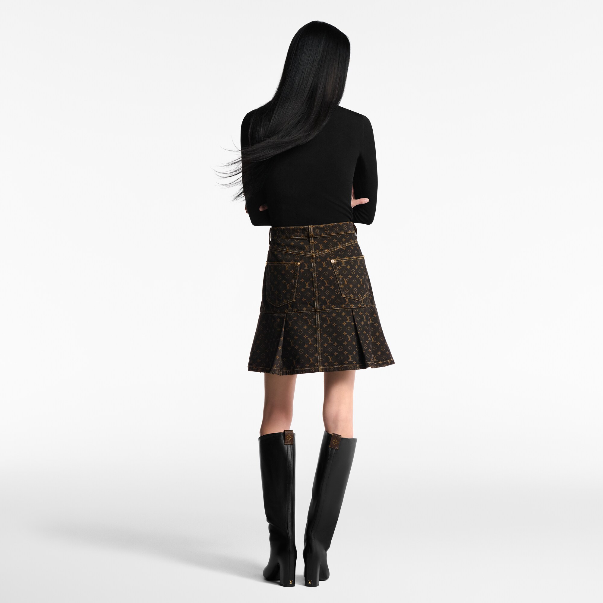 Women - Monogram Denim Pleated Skirt  Women Ready-to-Wear Skirts and Shorts | LOUIS VUITTON (Product zoom)