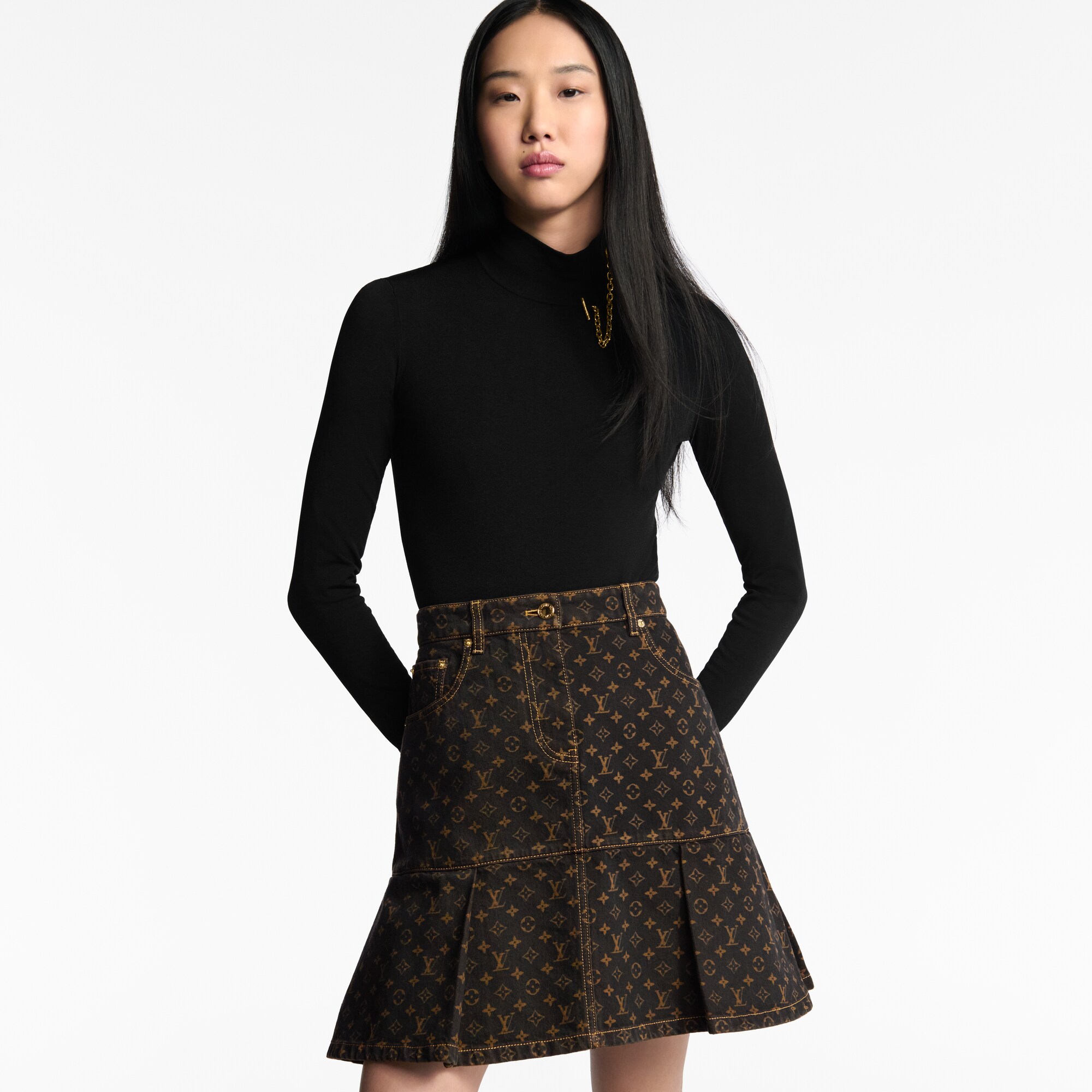 Women - Monogram Denim Pleated Skirt  Women Ready-to-Wear Skirts and Shorts | LOUIS VUITTON (Product zoom)