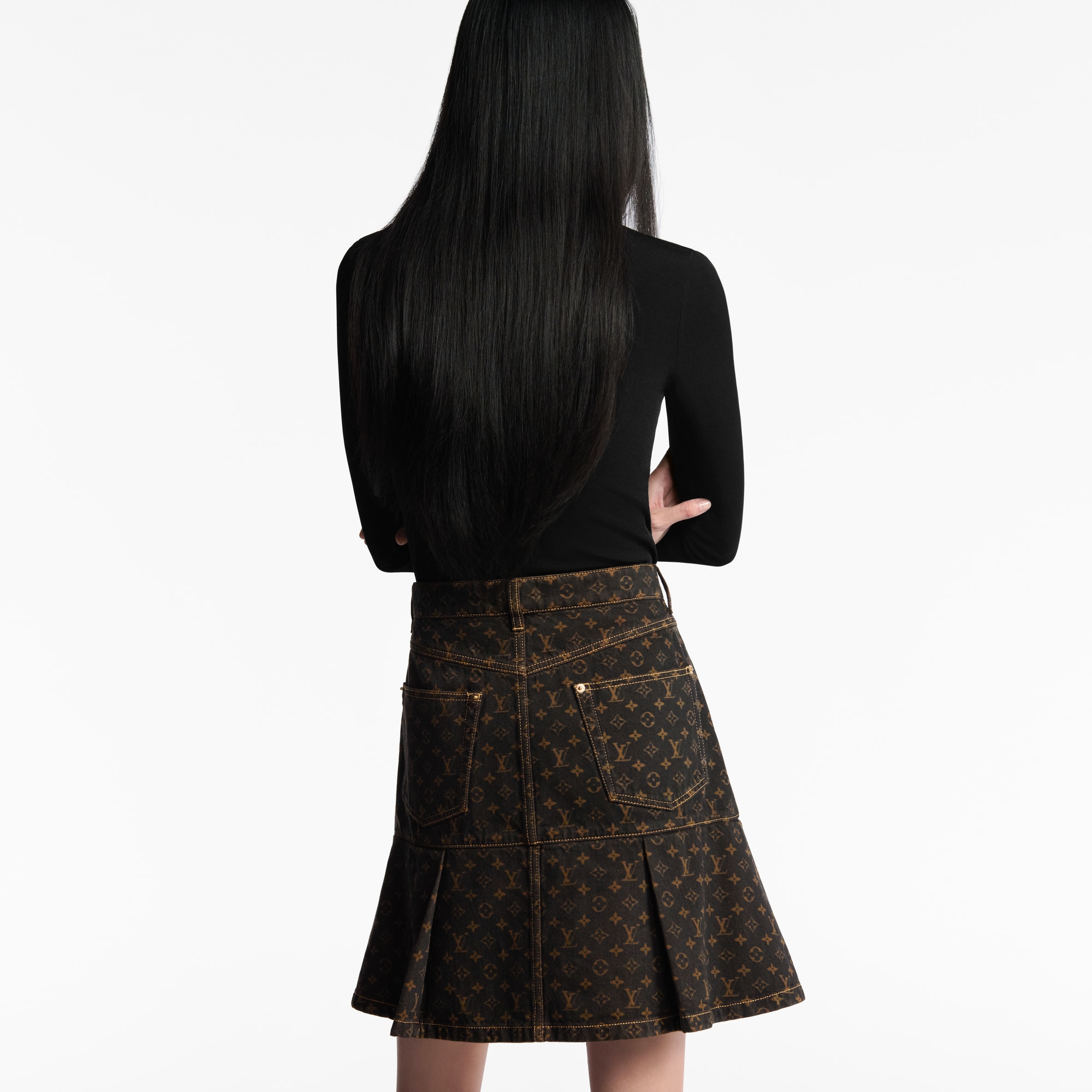 Women - Monogram Denim Pleated Skirt  Women Ready-to-Wear Skirts and Shorts | LOUIS VUITTON (Product zoom)