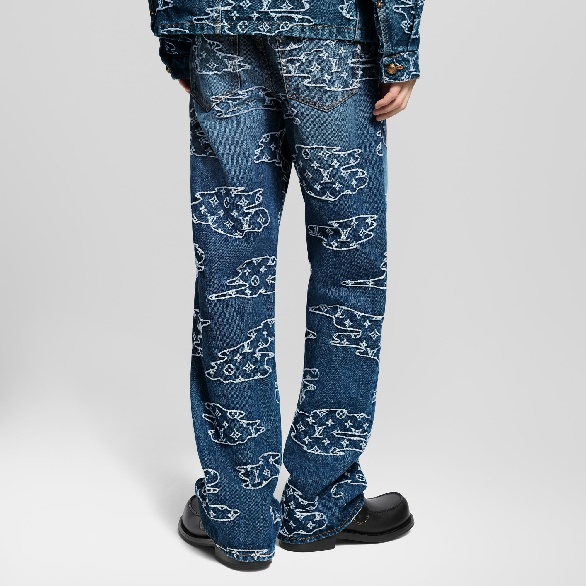 Men - Monogram Denim Skate Trousers  Men Ready-to-Wear Denim Collection | LOUIS VUITTON (Product zoom)