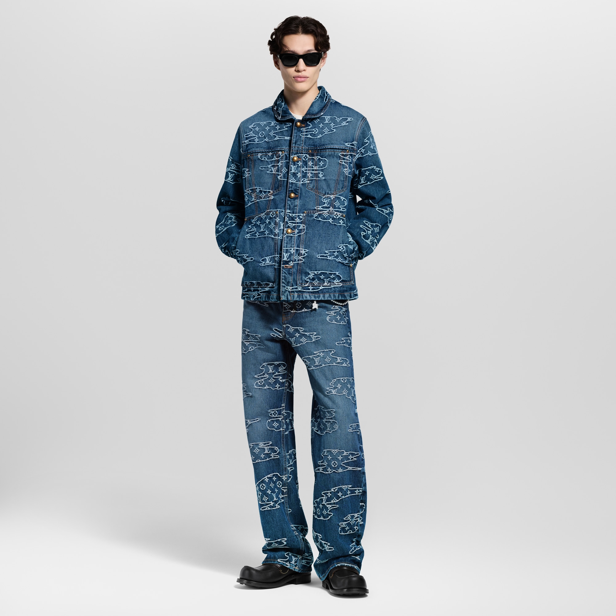 Men - Monogram Denim Skate Trousers  Men Ready-to-Wear Denim Collection | LOUIS VUITTON (Product zoom)