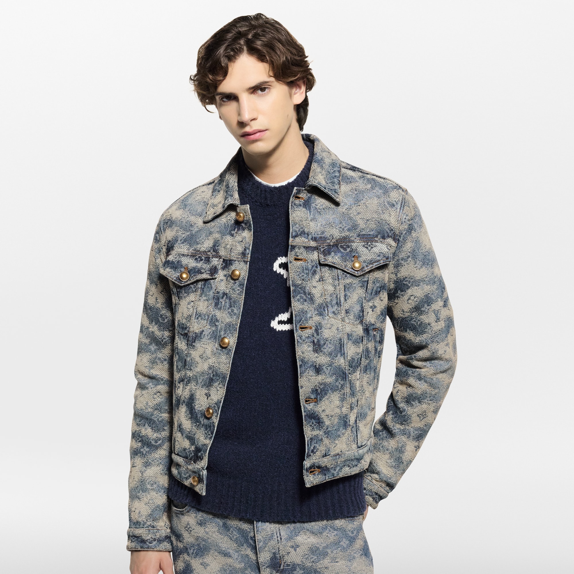 Men - Monogram Denim Trucker Jacket  Men Ready-to-Wear Outerwear and Coats | LOUIS VUITTON (Product zoom)
