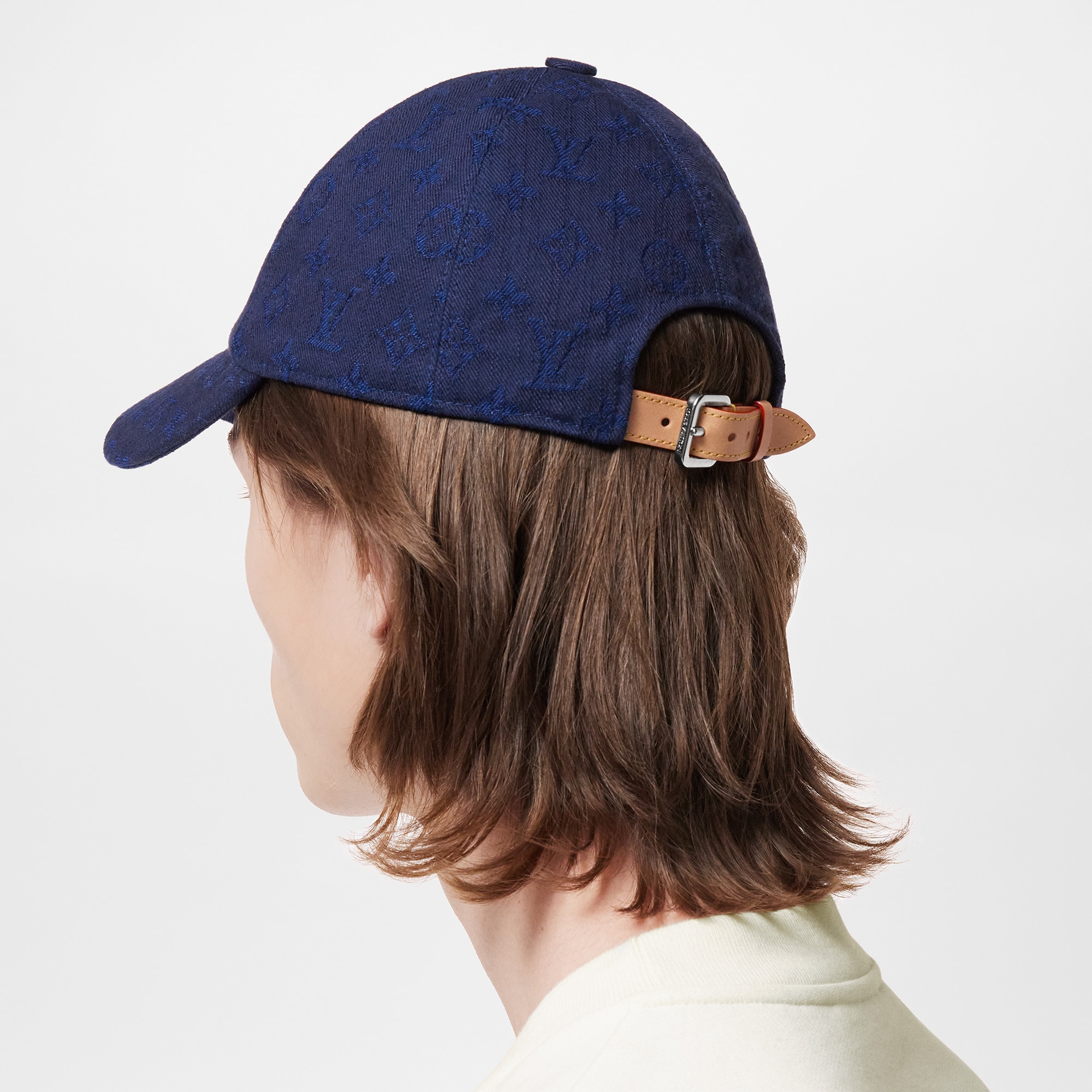 Men - Monogram Essential Cap S00 Men Accessories Hats, Beanies and Gloves | LOUIS VUITTON (Product zoom)