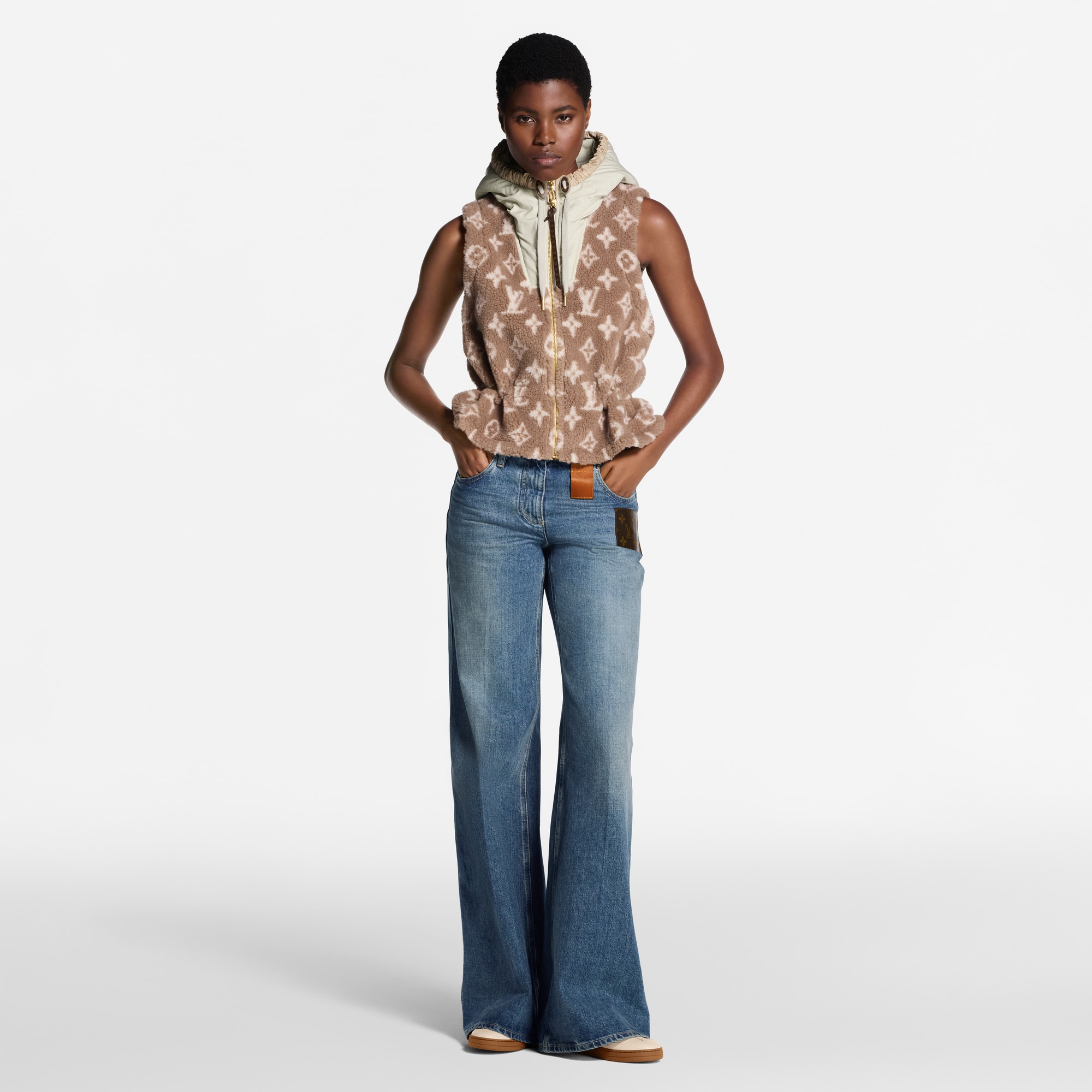 Women - Monogram Fleece Gilet  Women Ready-to-Wear Coats and Jackets | LOUIS VUITTON (Product zoom)