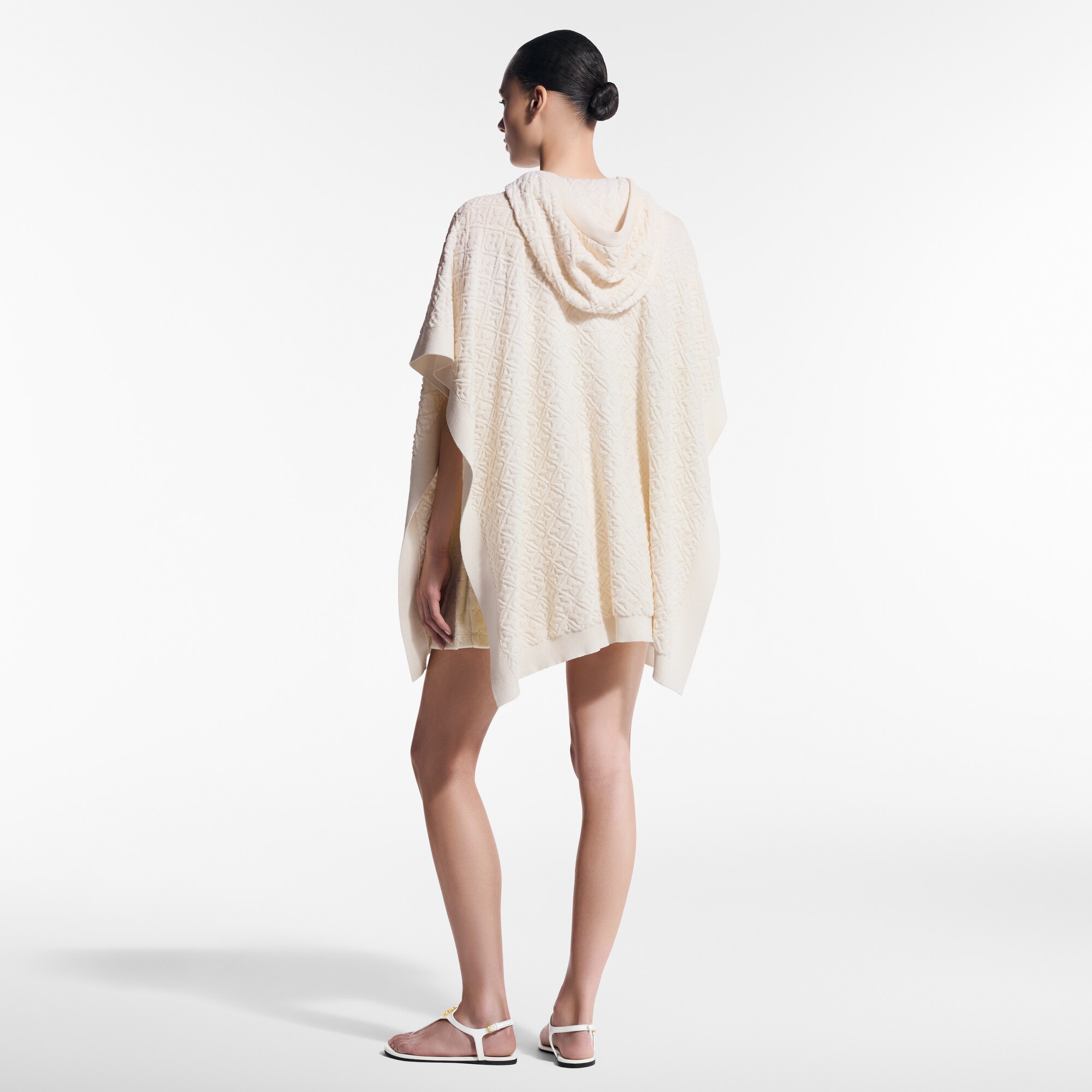 Women - Monogram Flower Towelling Poncho  Women Ready-to-Wear Knitwear | LOUIS VUITTON (Product zoom)