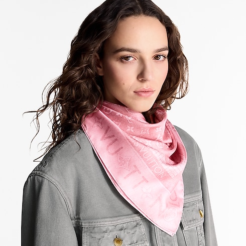 Women - Monogram Infinity Denim Square 90 S00 Women Accessories Silk Squares and Bandeaux | LOUIS VUITTON (Product zoom)