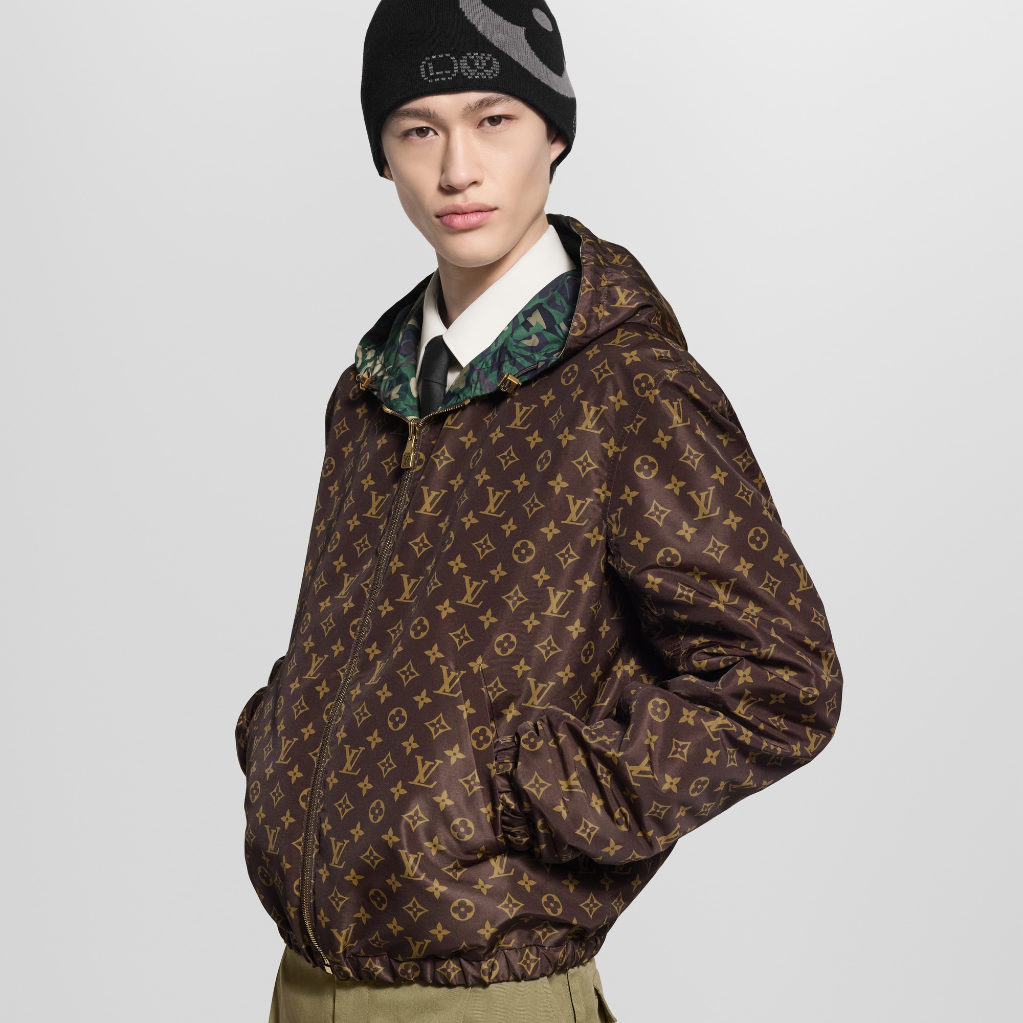 Men - Monogram Reversible Windbreaker  Men Ready-to-Wear Outerwear and Coats | LOUIS VUITTON (Product zoom)
