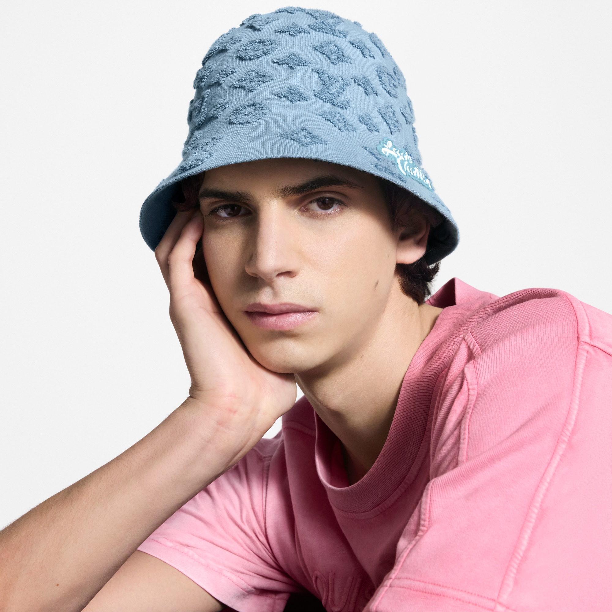 Men - Monogram Sponge Bucket Hat S00 Men Accessories Hats, Beanies and Gloves | LOUIS VUITTON (Product zoom)