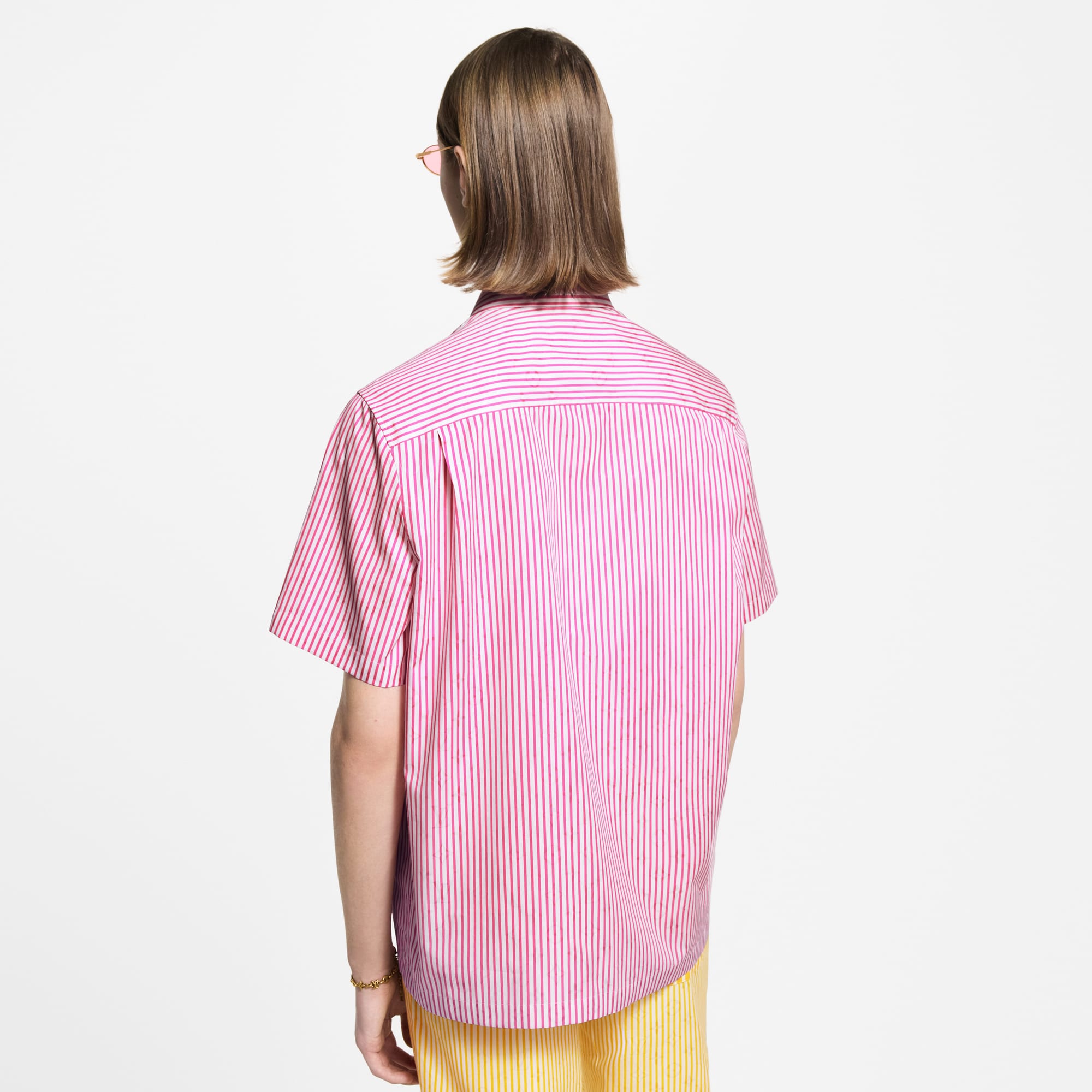 Men - Monogram Striped Short-Sleeved Shirt  Men Ready-to-Wear Shirts | LOUIS VUITTON (Product zoom)