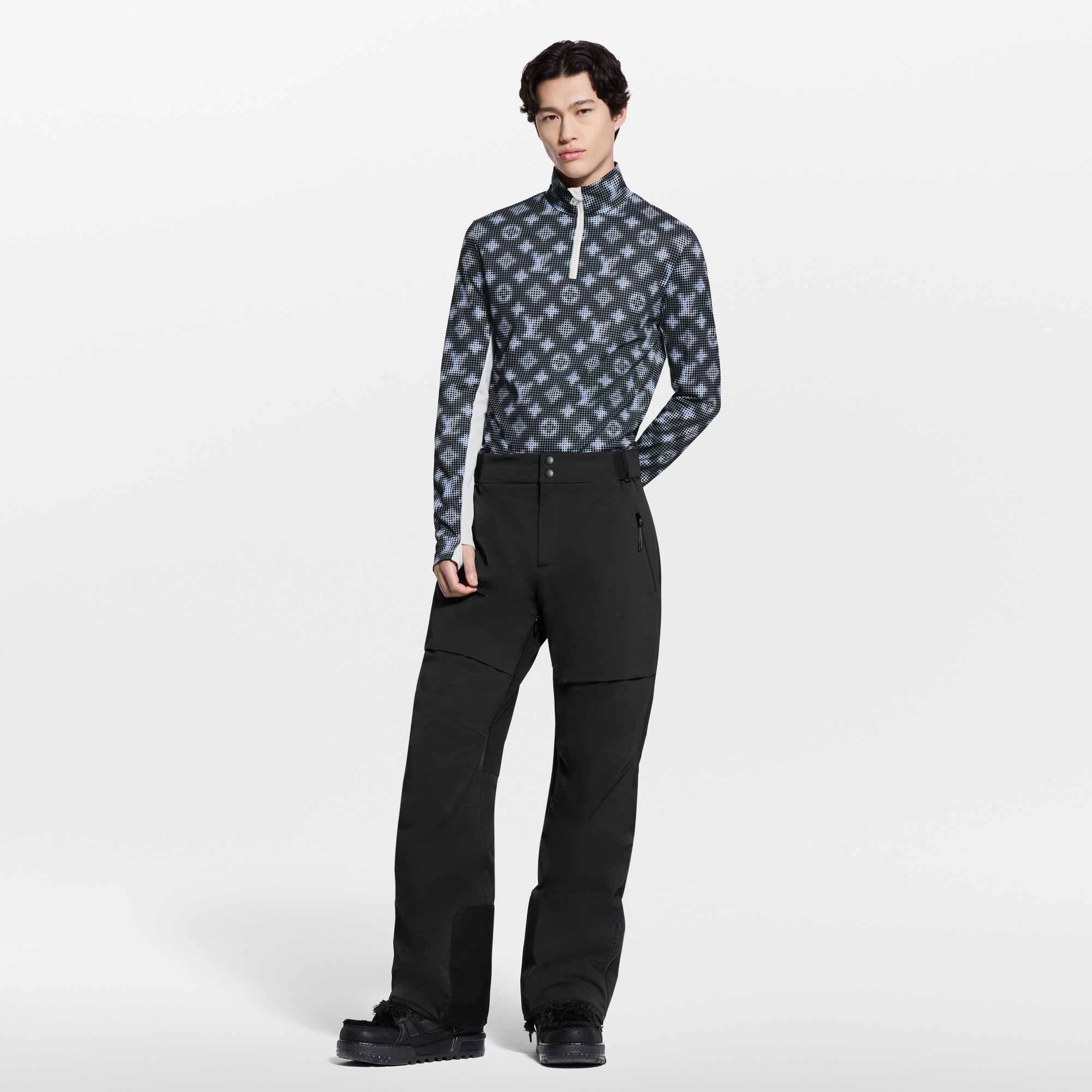 Men - Monogram Technical Long-Sleeved T-Shirt  Men Ready-to-Wear T-Shirts and Polos | LOUIS VUITTON (Product zoom)