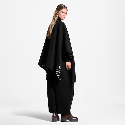 Women - My Monogram Cape S00 Women Accessories All Accessories | LOUIS VUITTON (Product zoom)