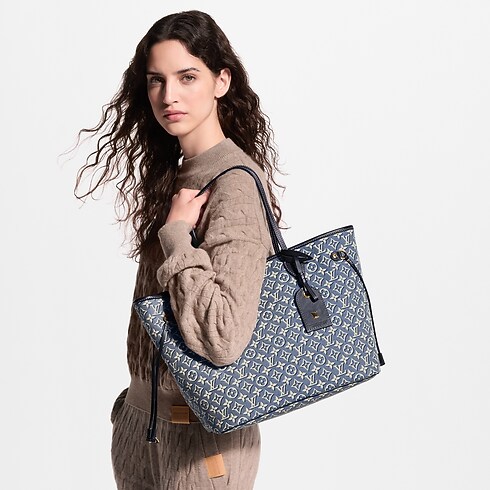 Bags and Small Leather Goods - Neverfull MM Tote Bag G82 Bags and Small Leather Goods Women's Handbags LV Icons | LOUIS VUITTON (Product zoom)