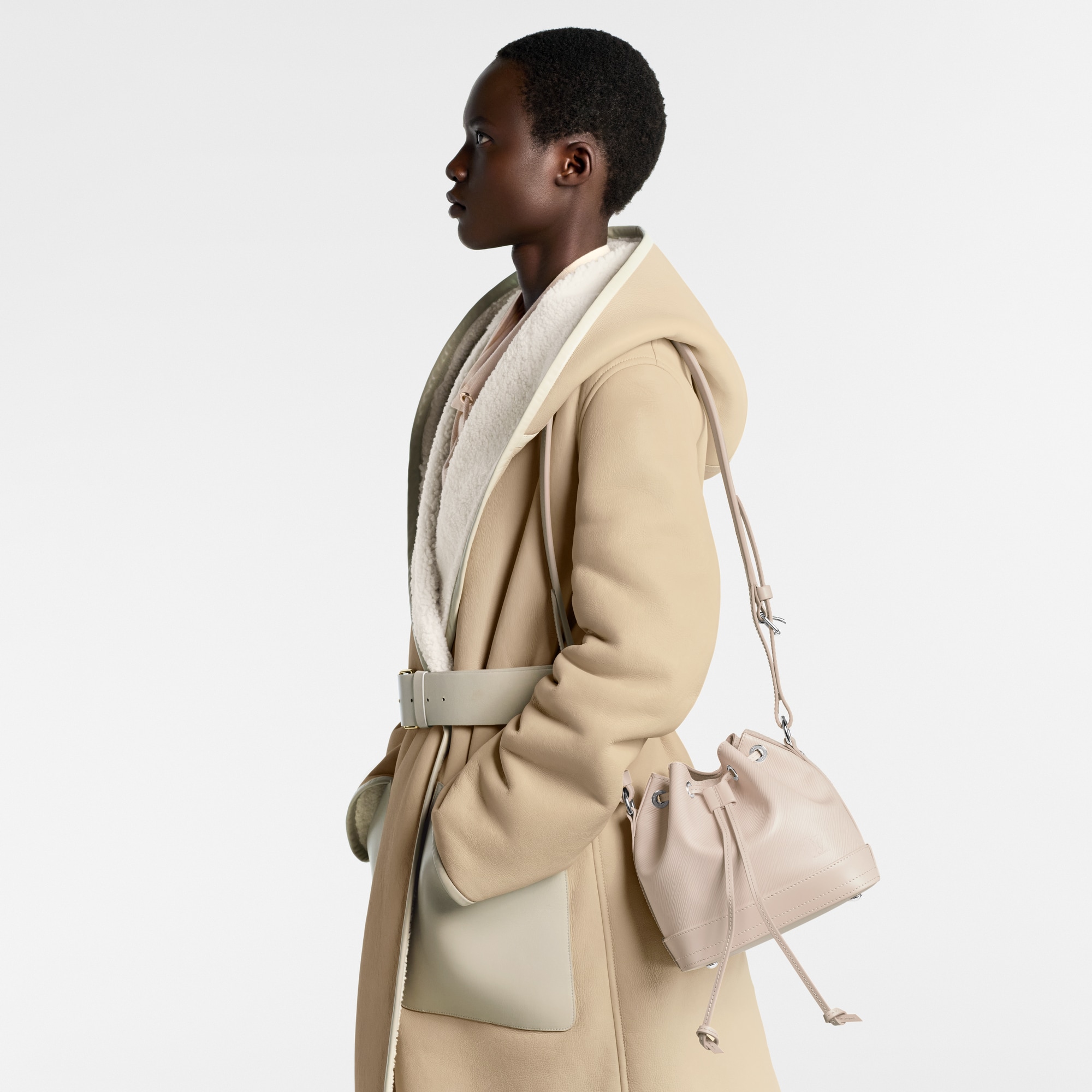 Women - Noé BB Bucket Bag Epi Leather Women Handbags All Collections | LOUIS VUITTON (Product zoom)