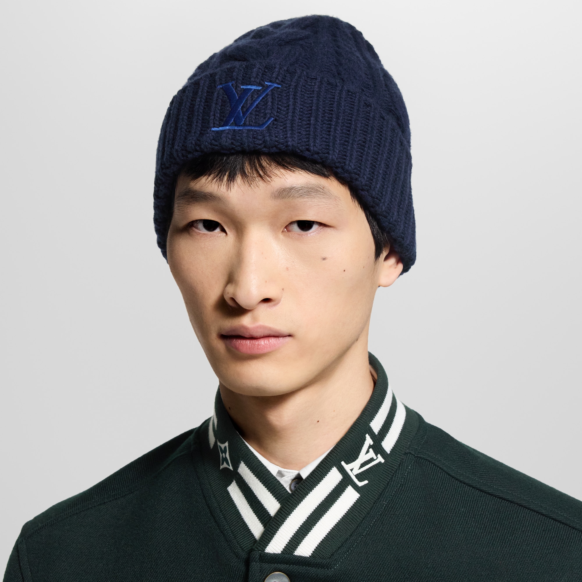 Men - Only LV Mini Cable Beanie S00 Men Accessories Hats, Beanies and Gloves | LOUIS VUITTON (Product zoom)