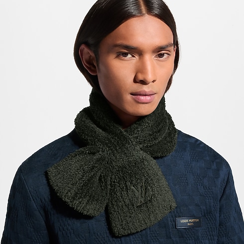 Men - Only LV Mini Comfy Scarf S00 Men Accessories All Accessories | LOUIS VUITTON (Product zoom)