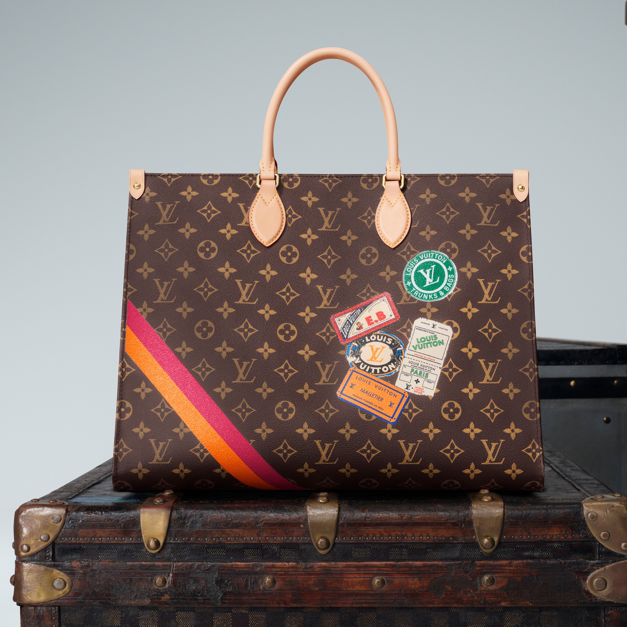 OnTheGo GM Bag Luxury Monogram Canvas Brown LOUIS VUITTON