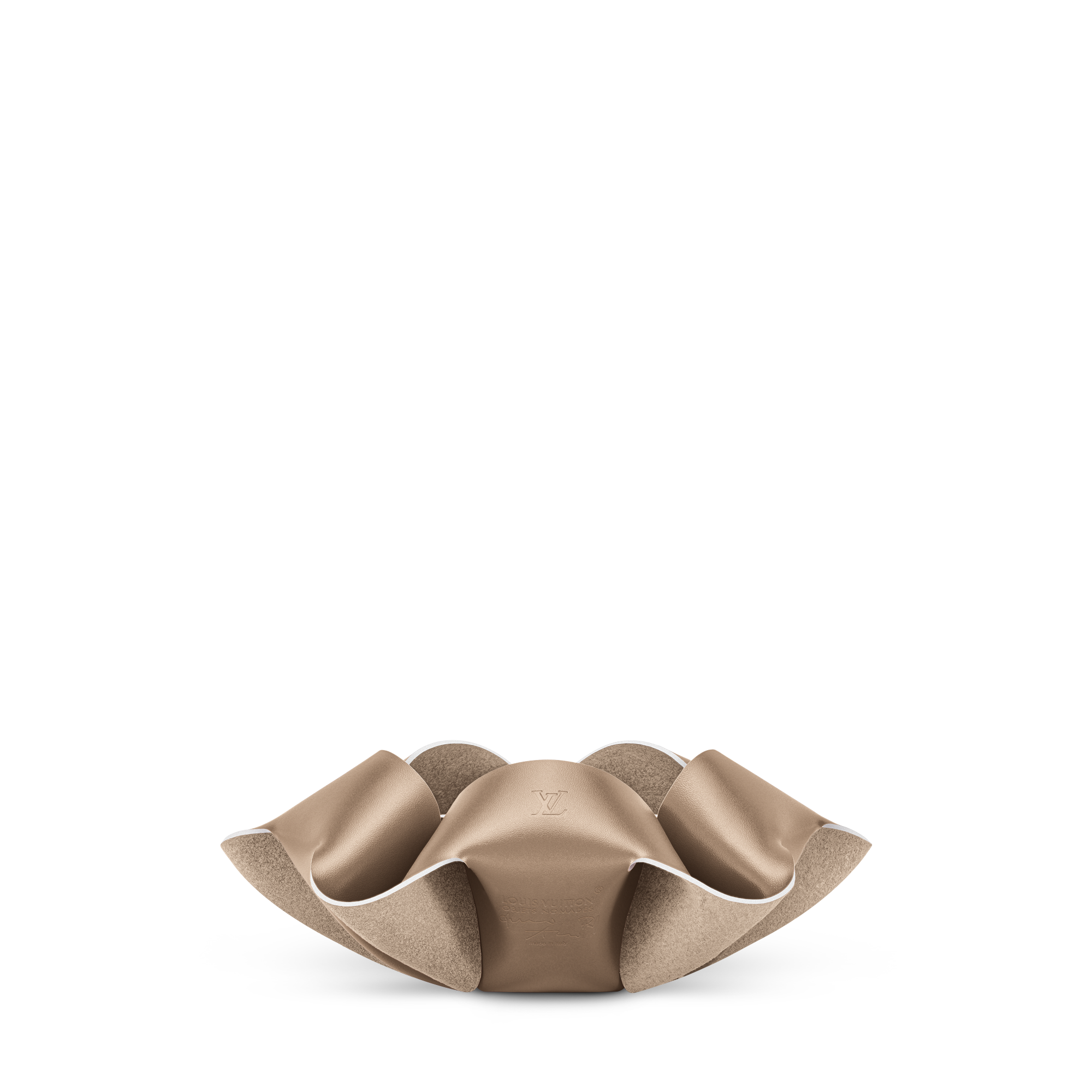 Trunks, Travel and Home - Origami Bowl PM By Atelier Oï  Trunks, Travel and Home Home and Art of Dining Decoration | LOUIS VUITTON (Product zoom)