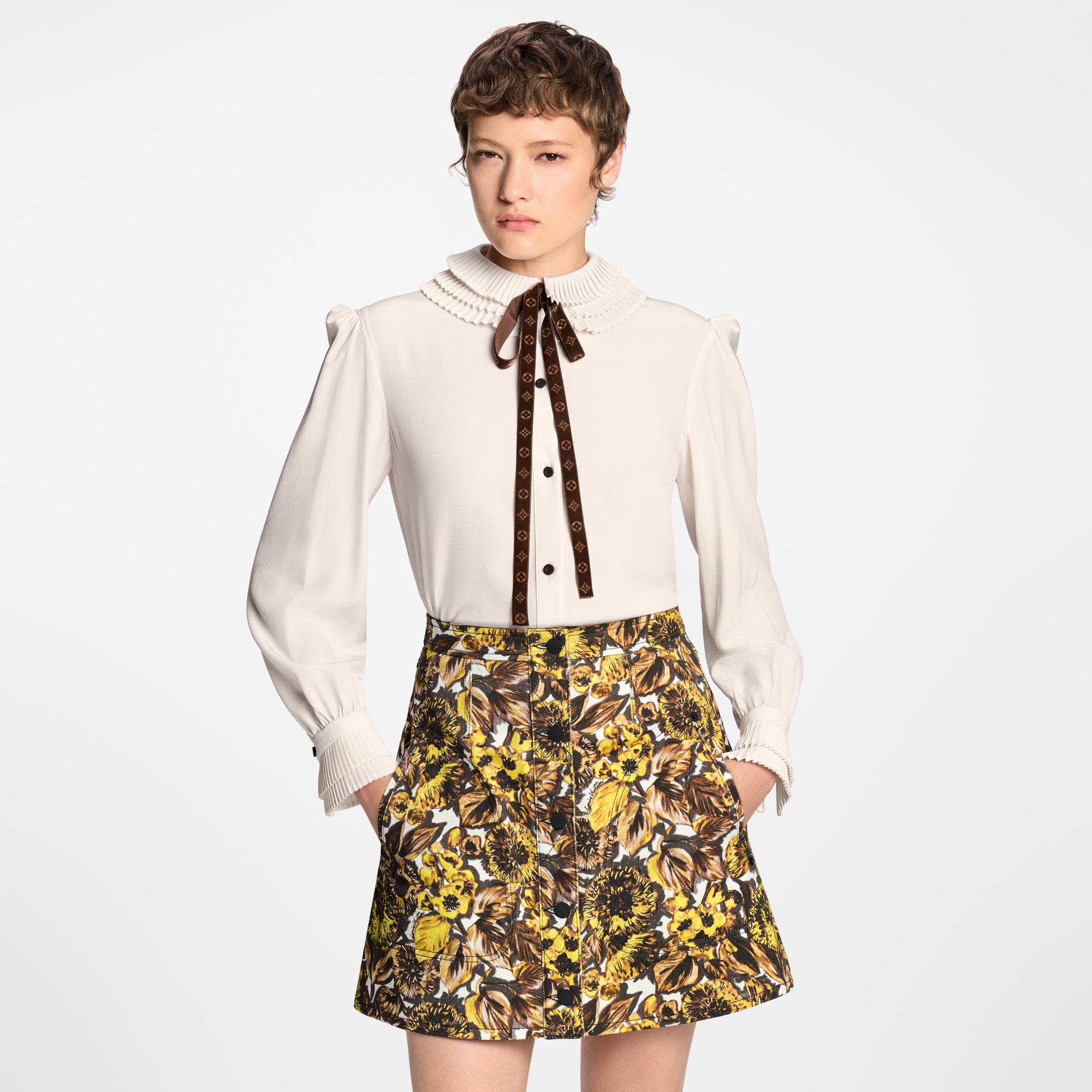Women - Pleat Collar Blouse  Women Ready-to-Wear Tops | LOUIS VUITTON (Product zoom)