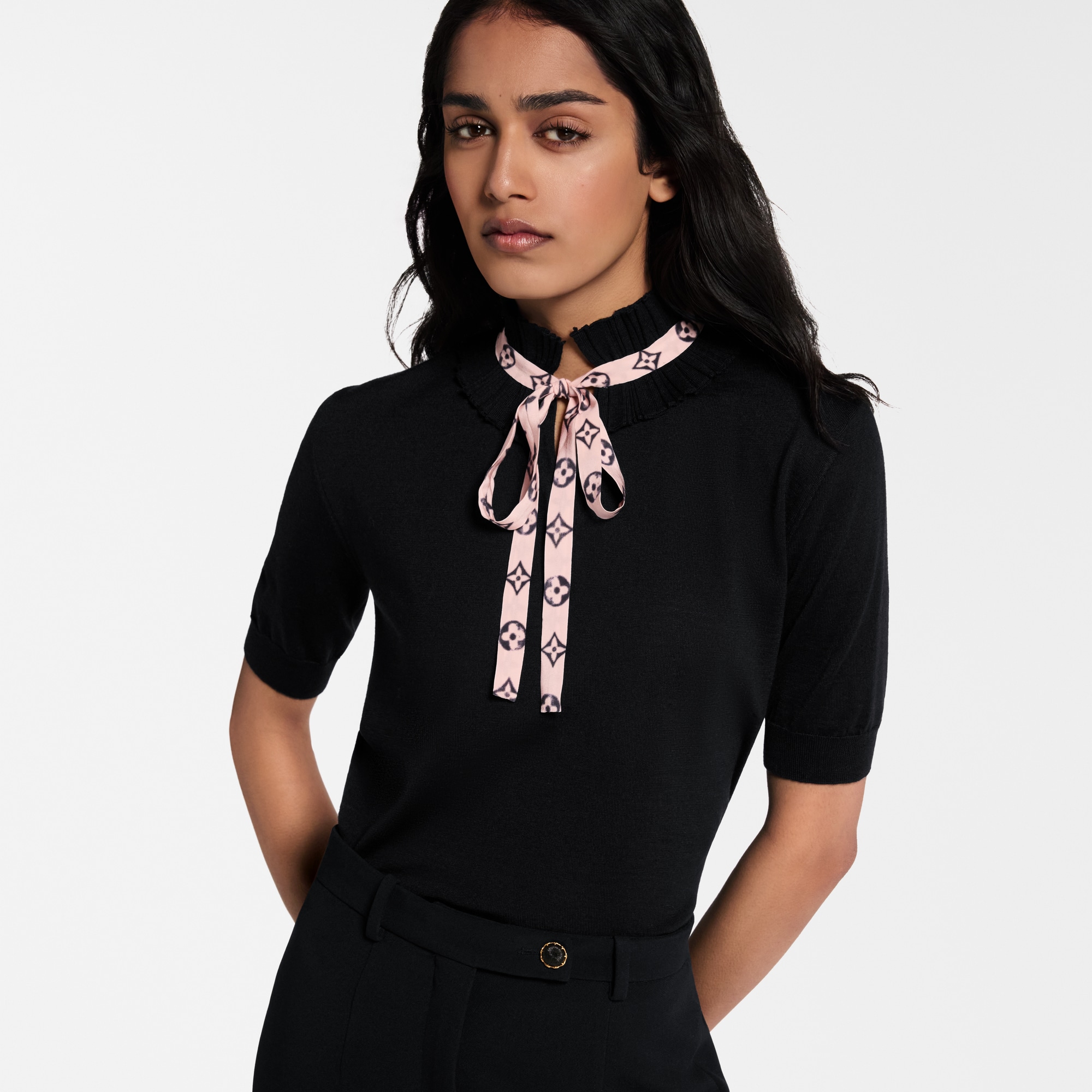 Women - Pleated Collar Knit Top  Women Ready-to-Wear Tops | LOUIS VUITTON (Product zoom)