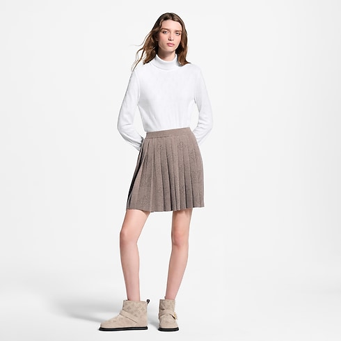 Pleated Mahina Knit Skirt worn view