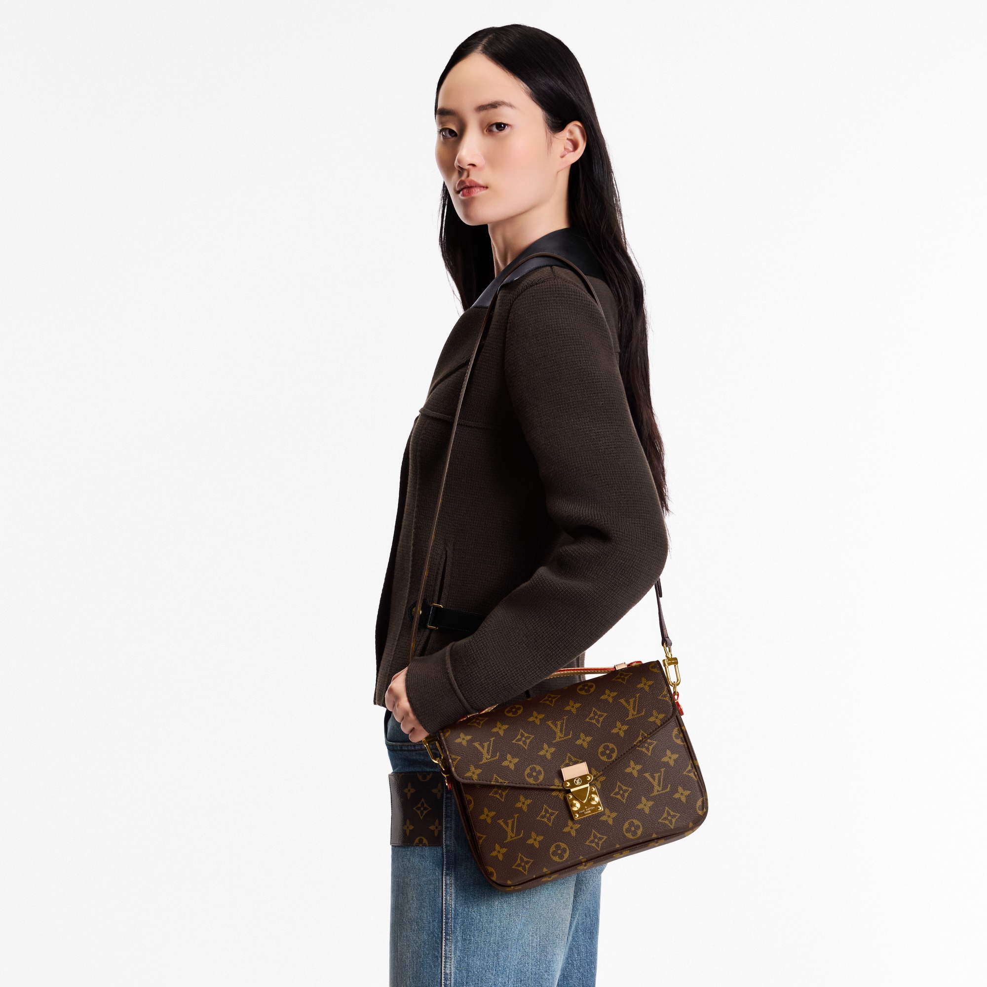 Women - Pochette Métis Bag Monogram Canvas Women Handbags Handbags | LOUIS VUITTON (Product zoom)
