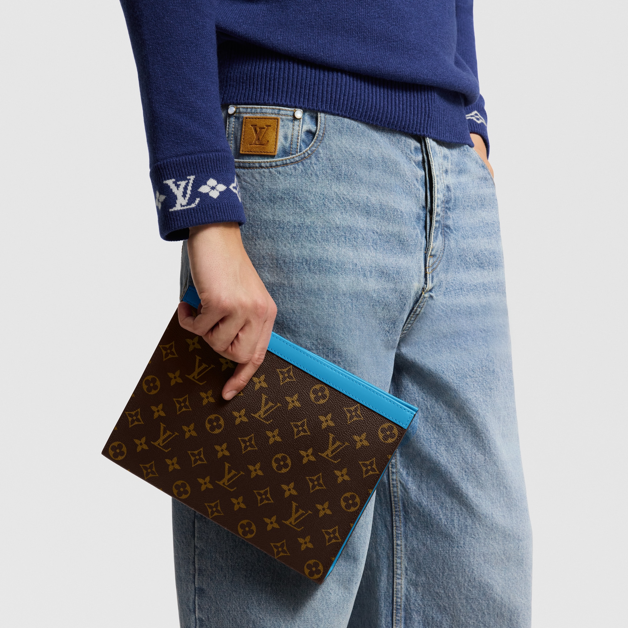 Super Lucky Day - Pochette Voyage MM Pouch Monogram Macassar Canvas Super Lucky Day For Him } | LOUIS VUITTON (Product zoom)
