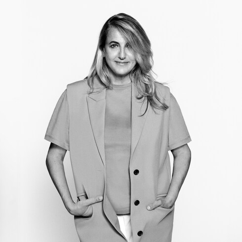 Trunks, Travel and Home - Poster of Patricia Urquiola Trunks, Travel and Home Home and Art of Dining Decoration | LOUIS VUITTON