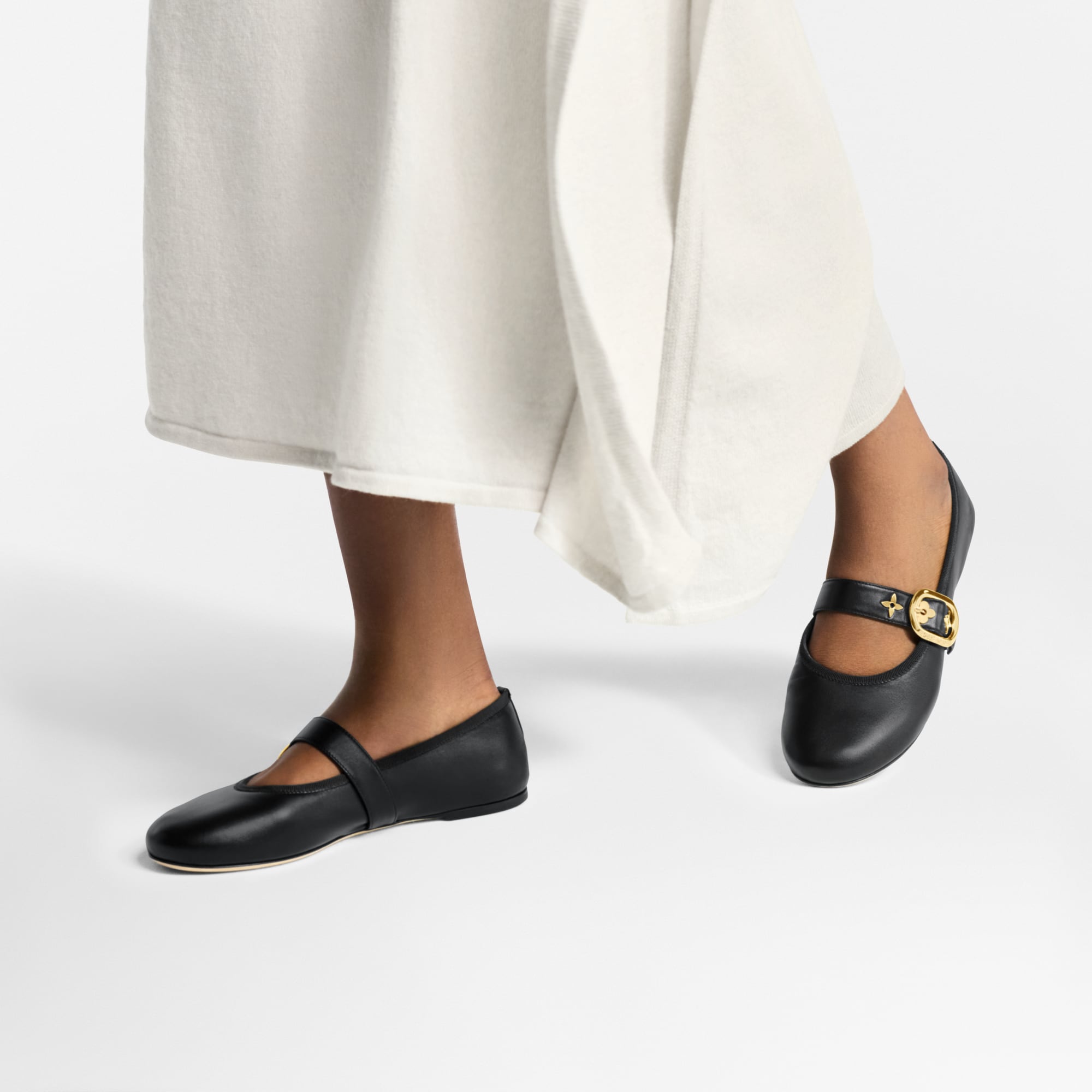 Women - Romy Flat Ballet Pumps  Women Shoes Loafers and Ballerinas | LOUIS VUITTON (Product zoom)